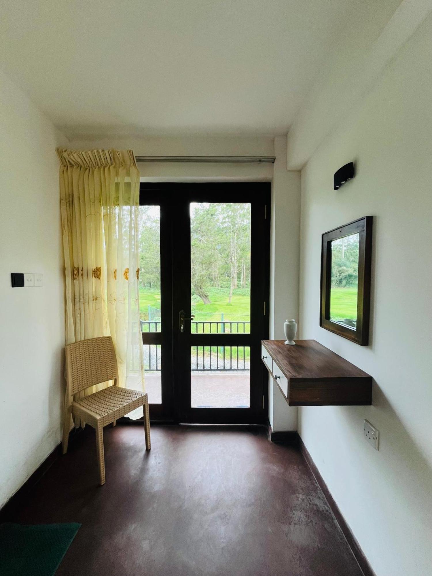 The Urban Hideout Apartamento Nuwara Eliya Exterior foto
